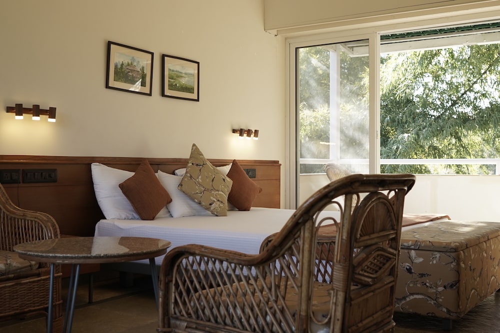Village Machaan Resort 14/46