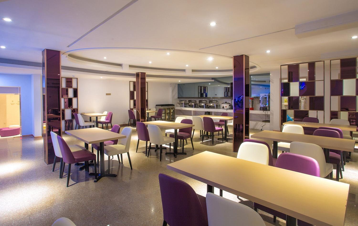 Lavande Hotel (Yingde Yingzhou Avenue) 35/46