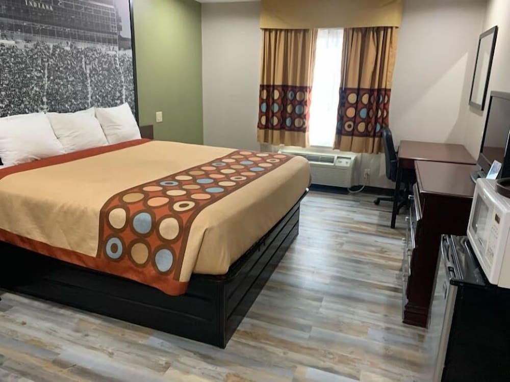 Standard, King Bed