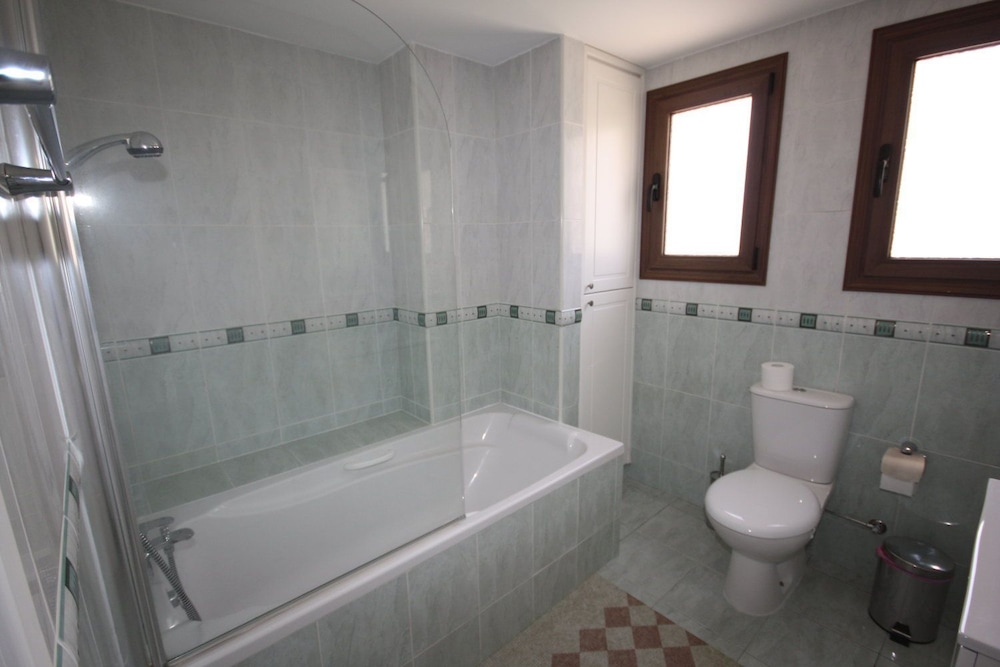 Vineland Holiday Villas 47/48