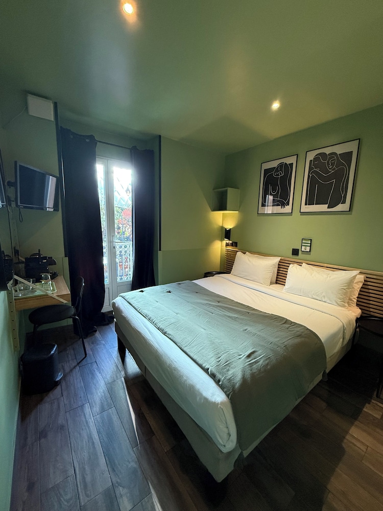 ROOM, DOUBLE BED, BALCONY
