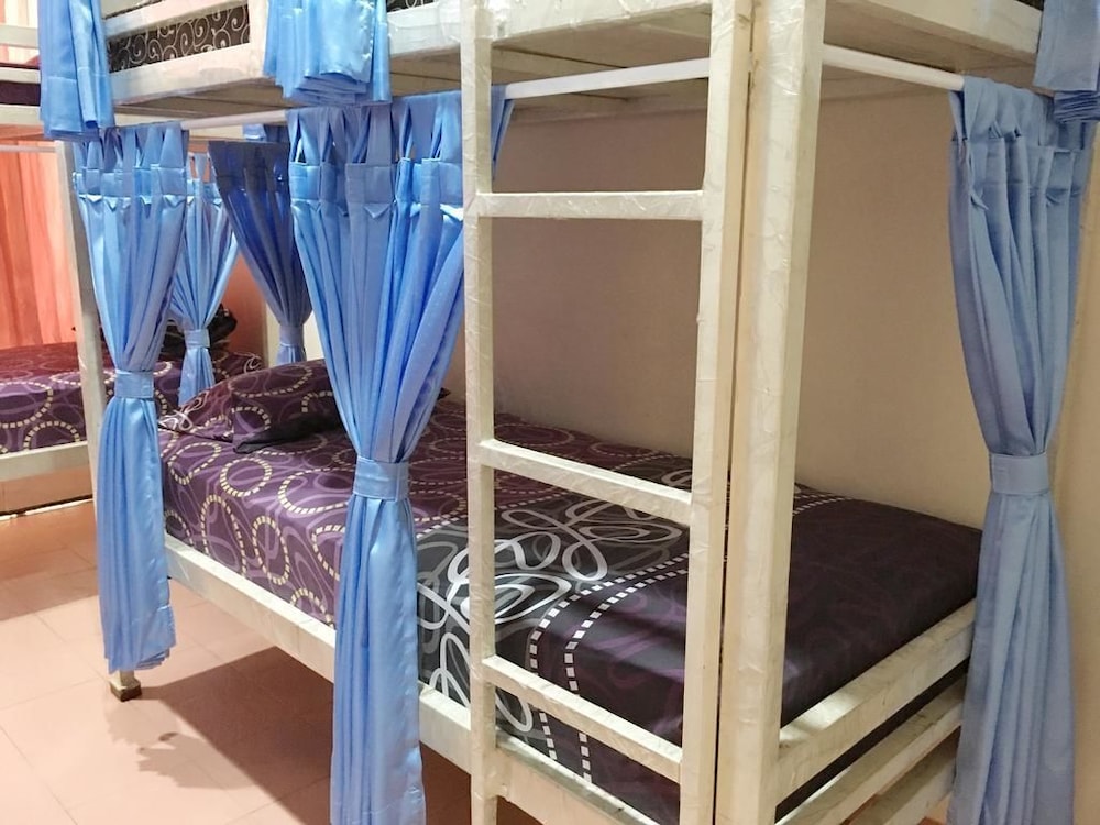 Cendana Mulia Hostel 9/20