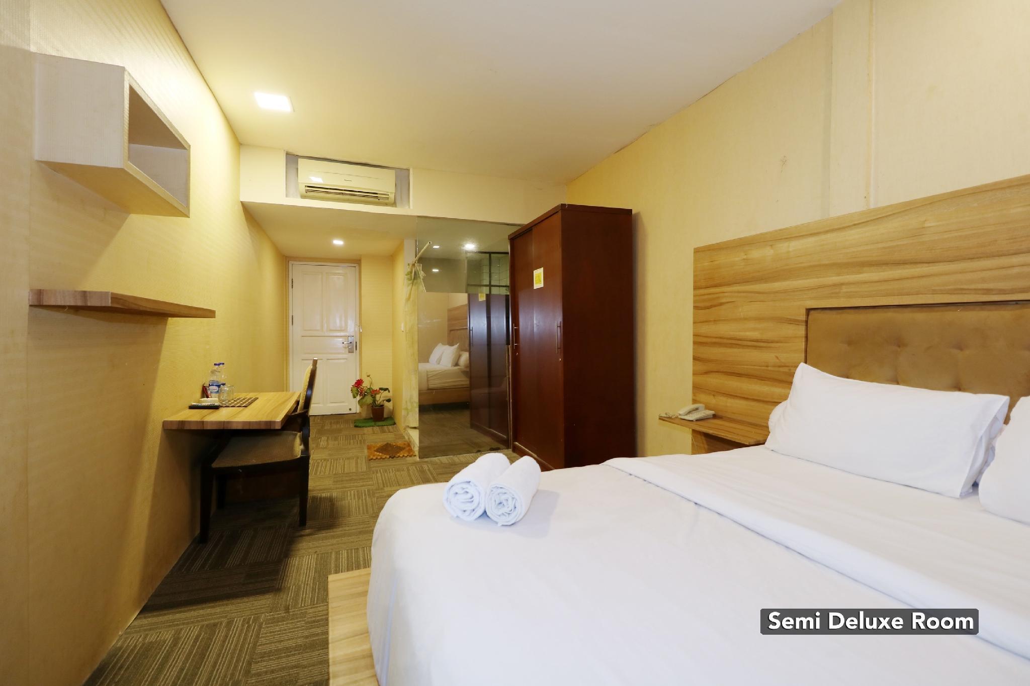 Magnolia Hotel Jakarta 9/24