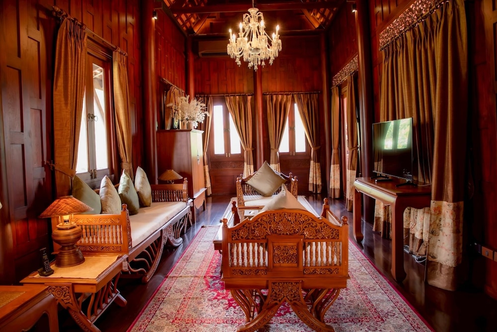 Divalux Resort And Spa 25/50
