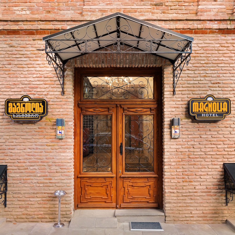 Hotel Magnolia 3/50
