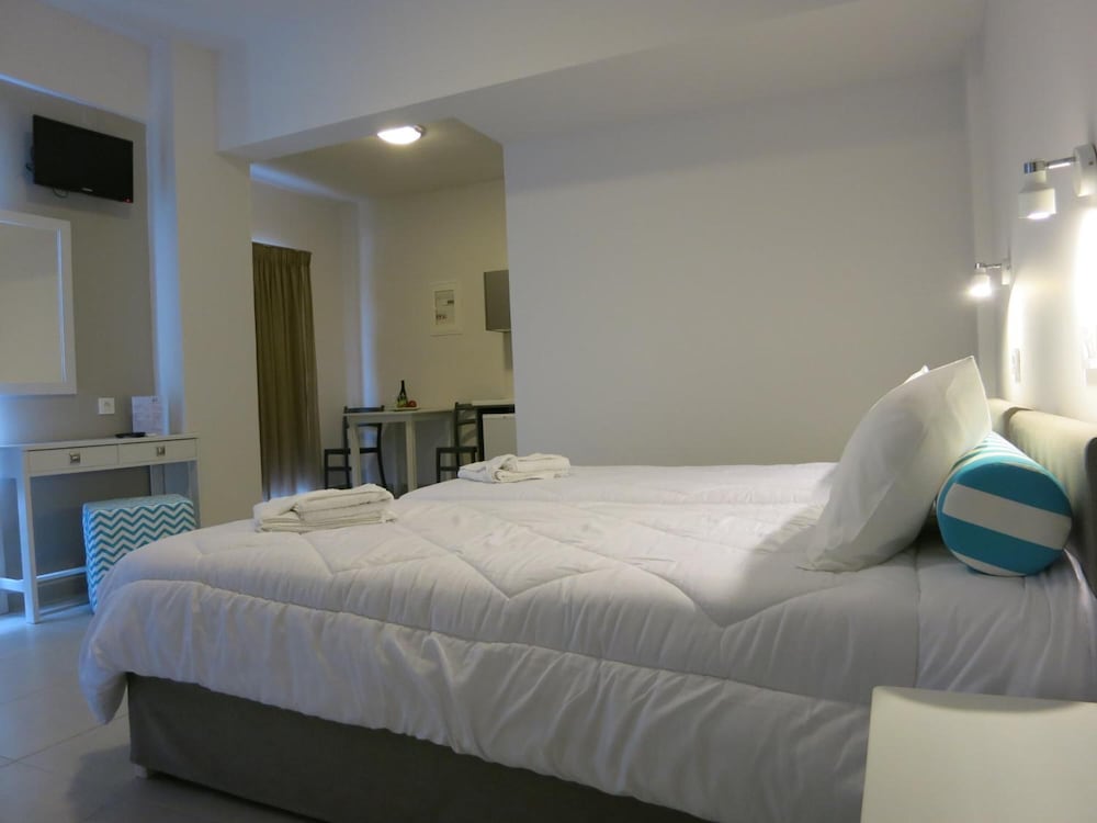 Hotel Amaryllis 9/57
