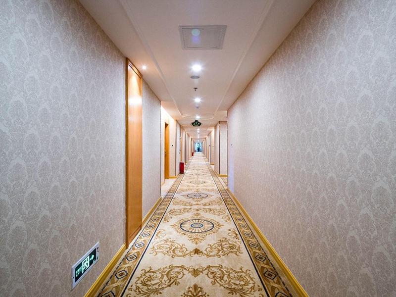 Vienna International Hotel (Shenzhen Jihua Road Shangxue) 33/47
