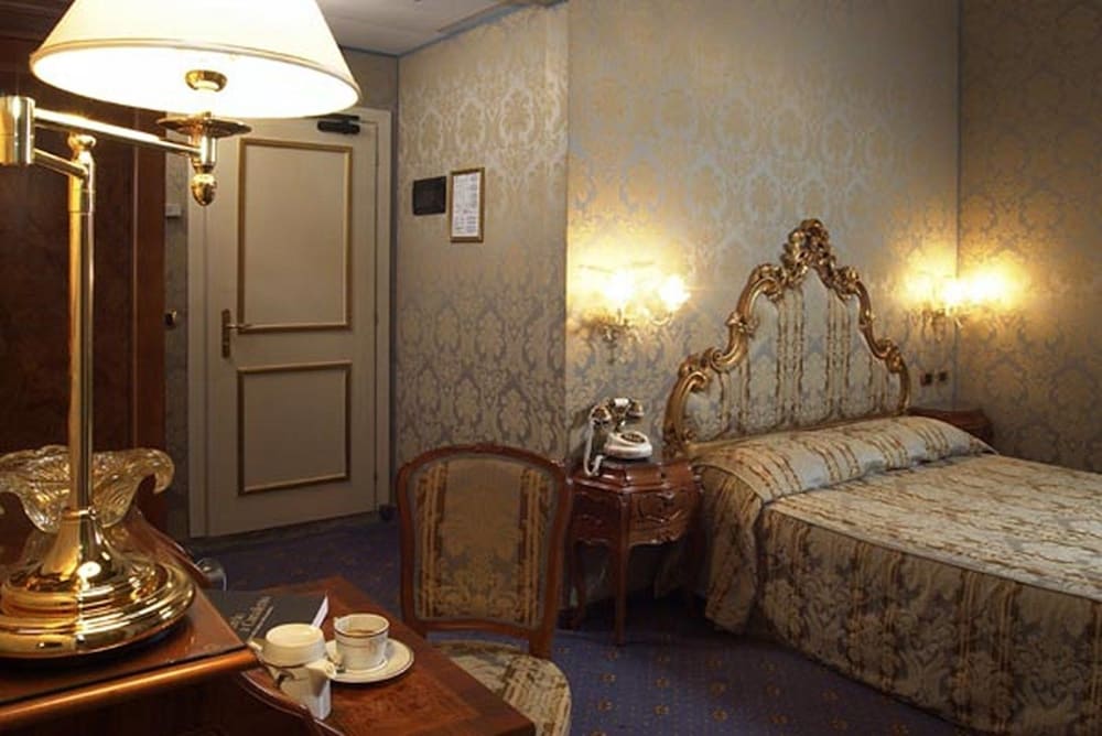 Hotel Al Ponte Antico 14/48