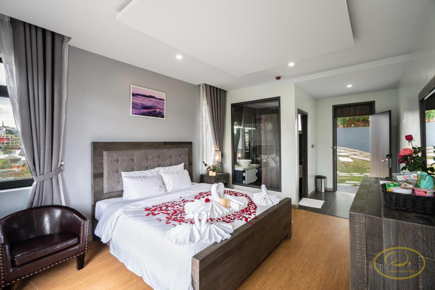 Fantastic, 1 King or 2 Double Beds, Garden View, Balcony
