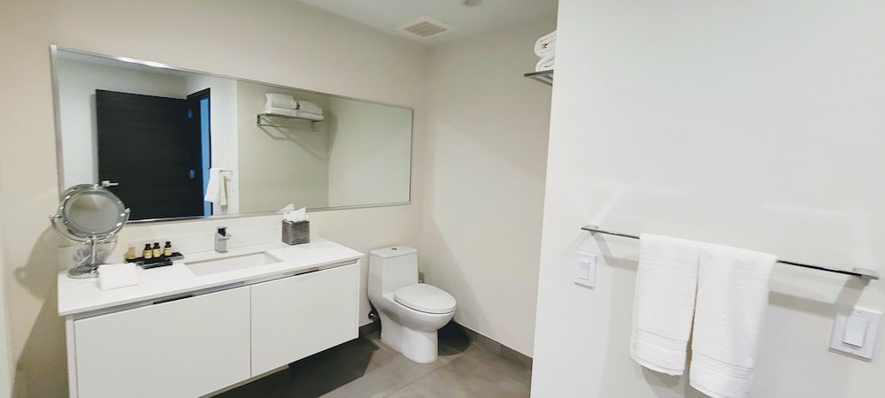 شقة سكنية ديلوكس بغرفة نوم واحدة، CH Luxury Condos & Studios On The Beach 4/5