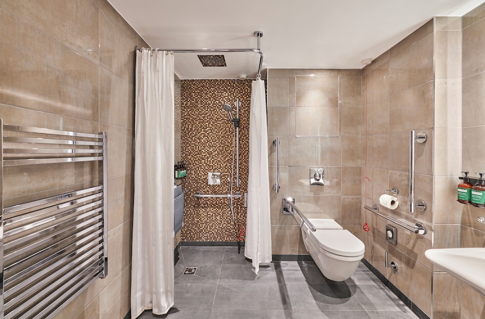 Hyatt Regency London Albert Embankment 67/67