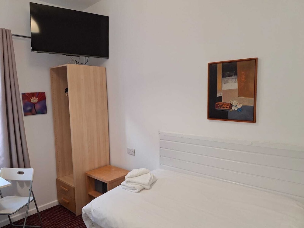 City Lodge Guest House 21/51