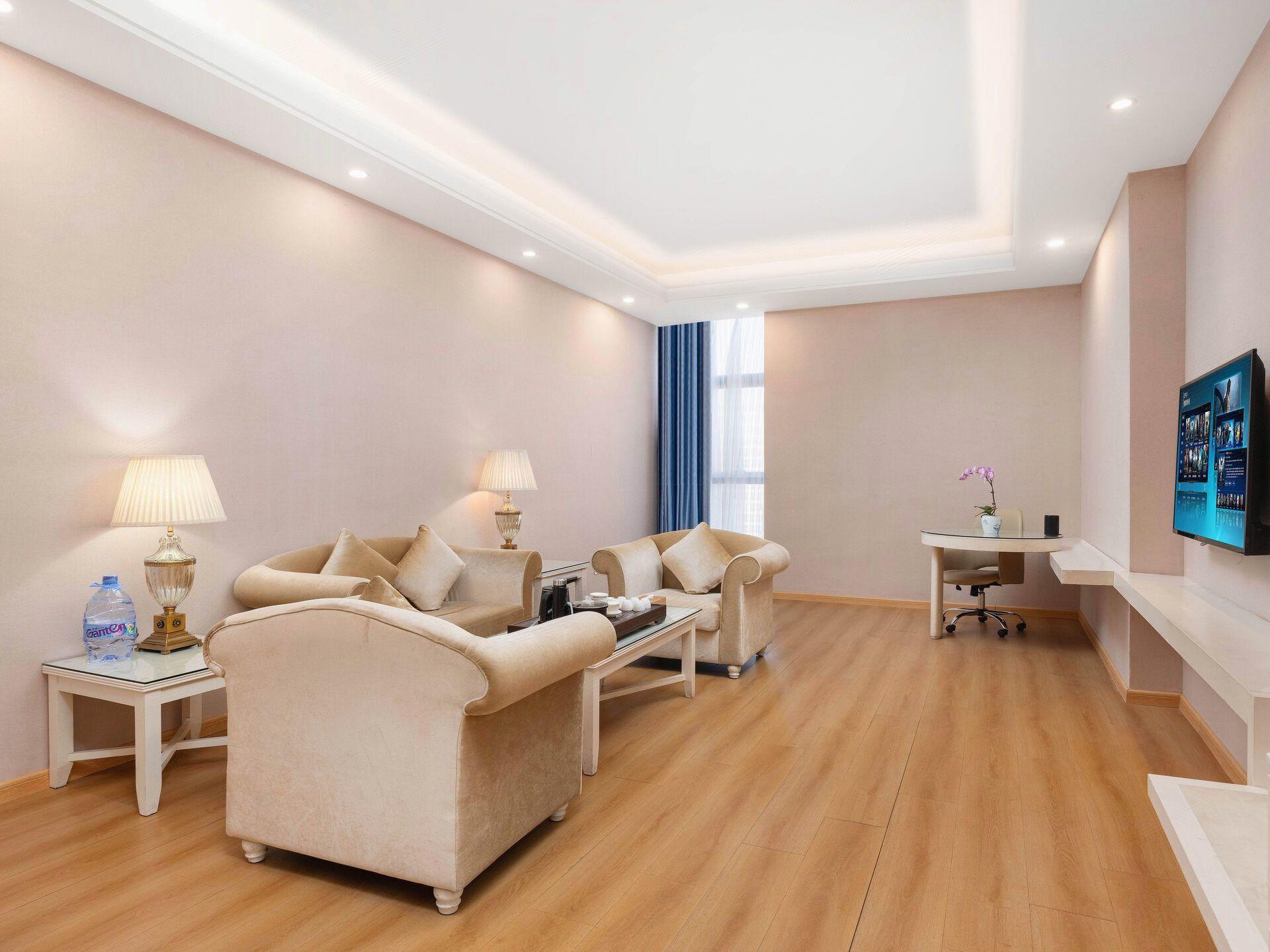 Vienna International Hotel (Jinjiang Jordan Center) 24/34