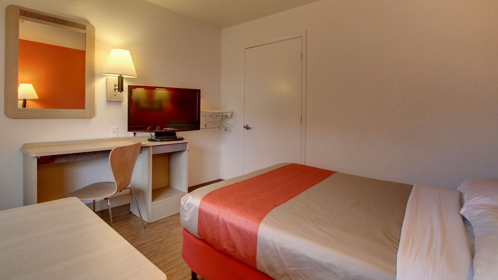 Motel6 Elizabethtown, KY 34/55