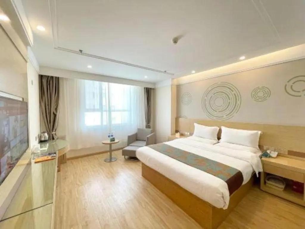 GreenTree Inn Urumqi Airport Tianyi International City 11/47