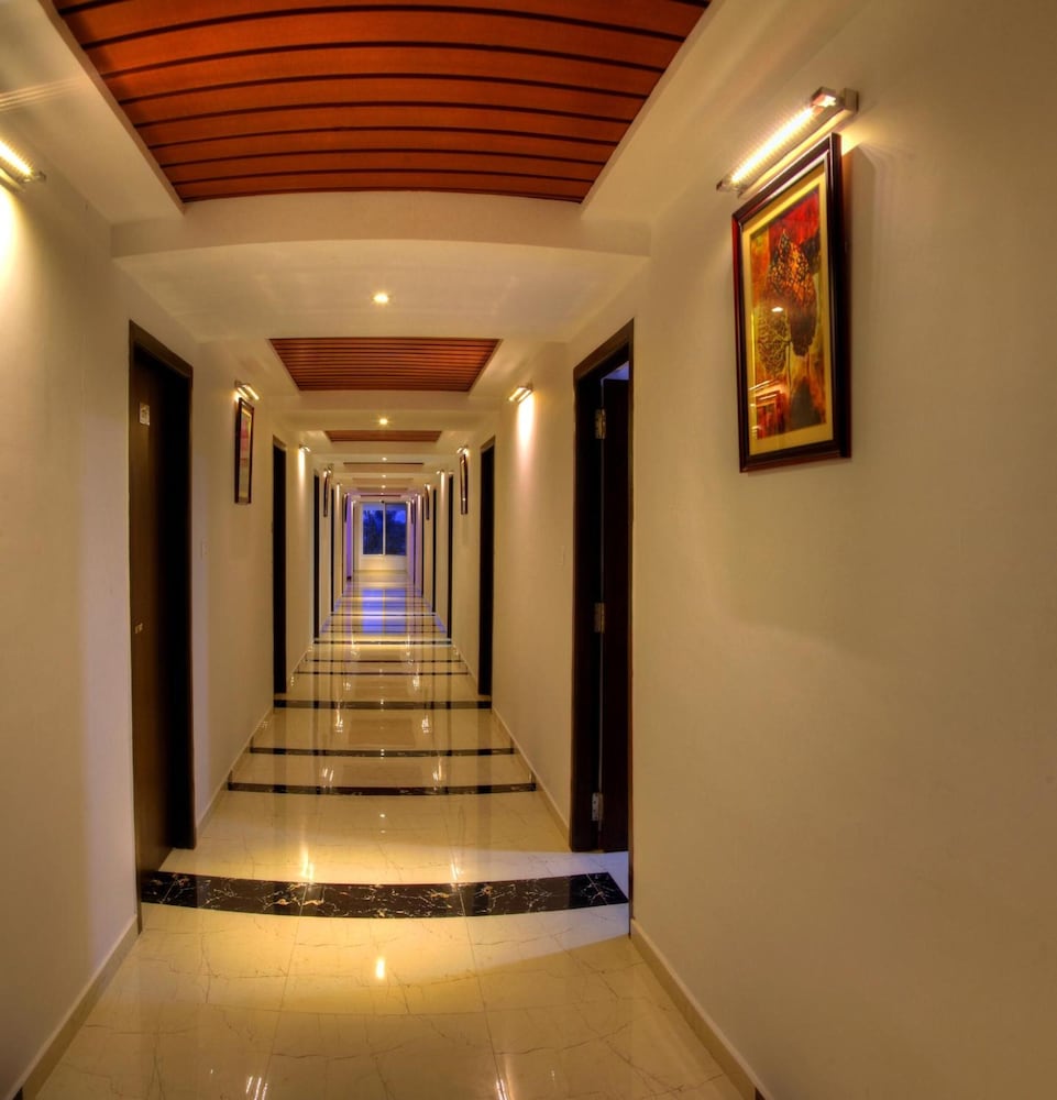 Rajmahal Inn photo4