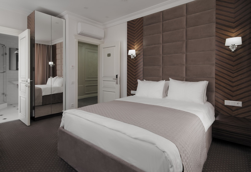 STANDARD, DOUBLE BED
