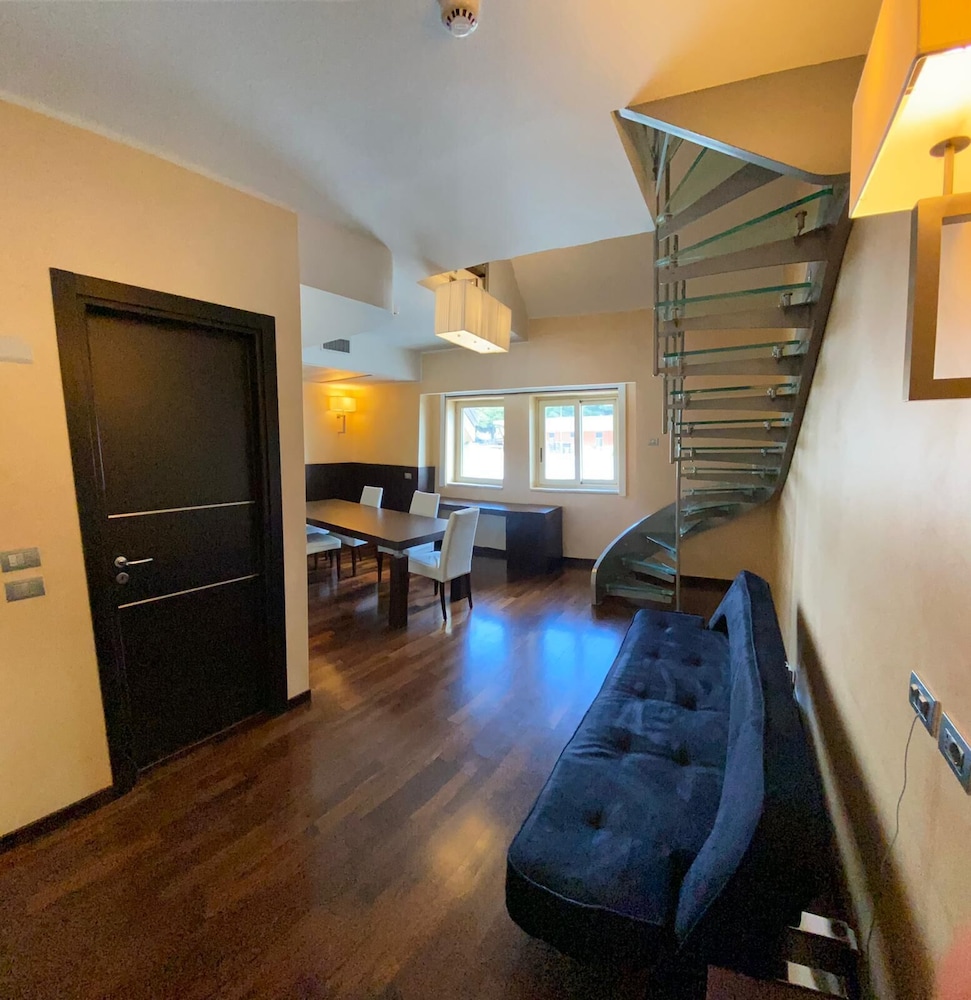 E Hotel Reggio Calabria 13/34