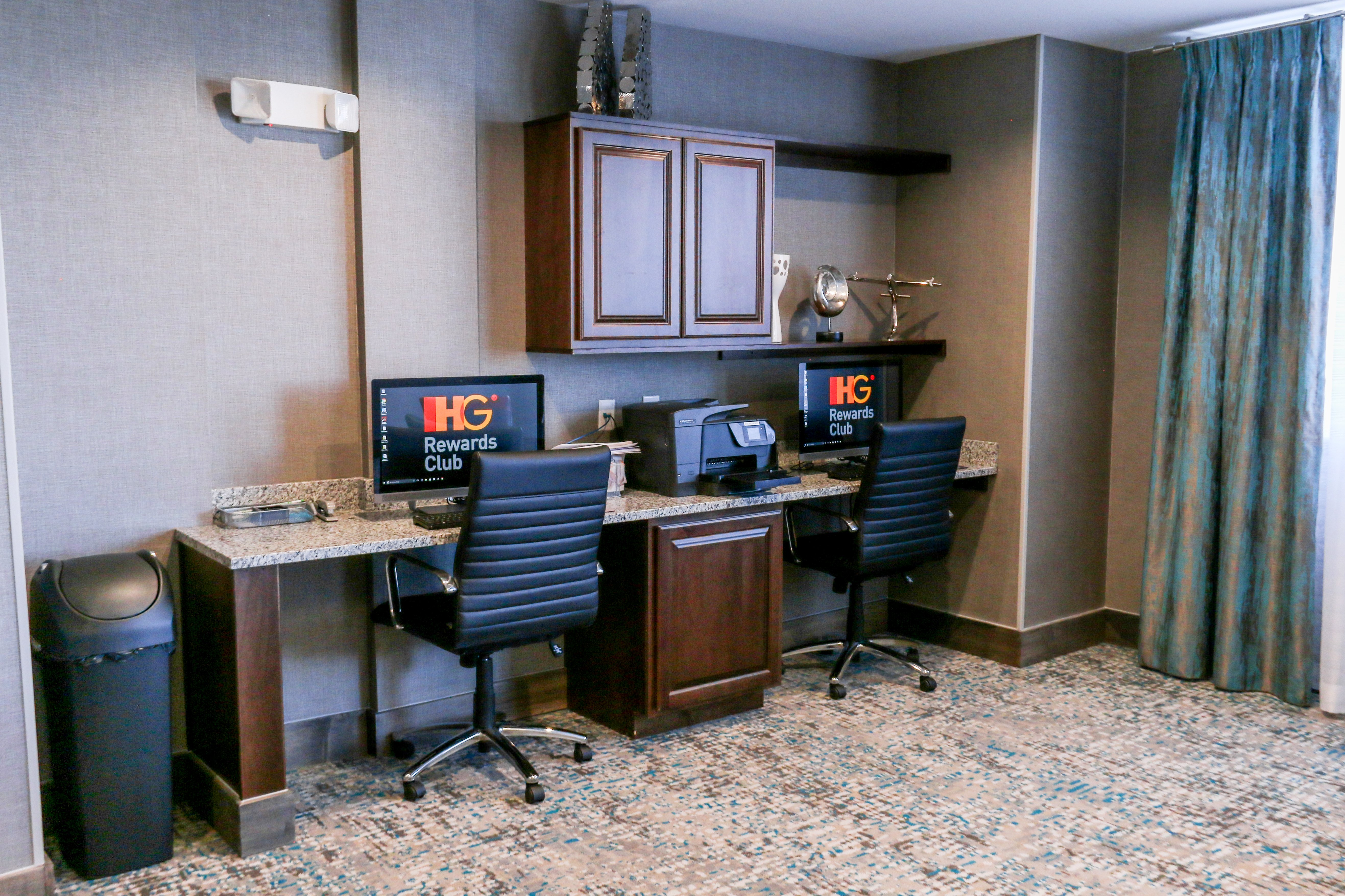 Holiday Inn Hotel Suites Denver Tech Center Centennial 67/75