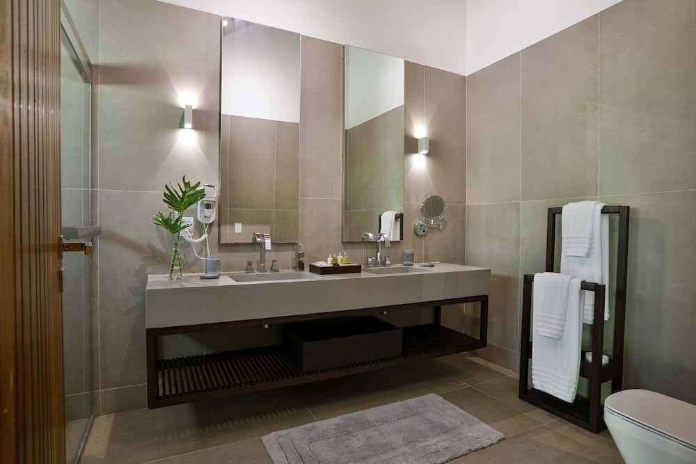 Kuara Hotel 48/50