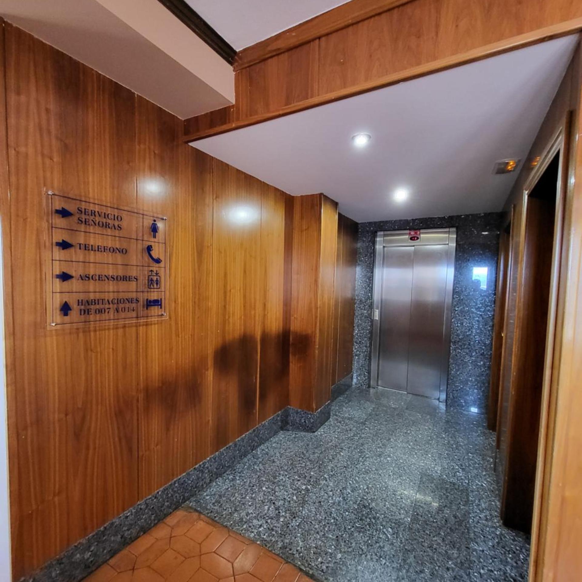 Hotel Leonor Miron 26/55