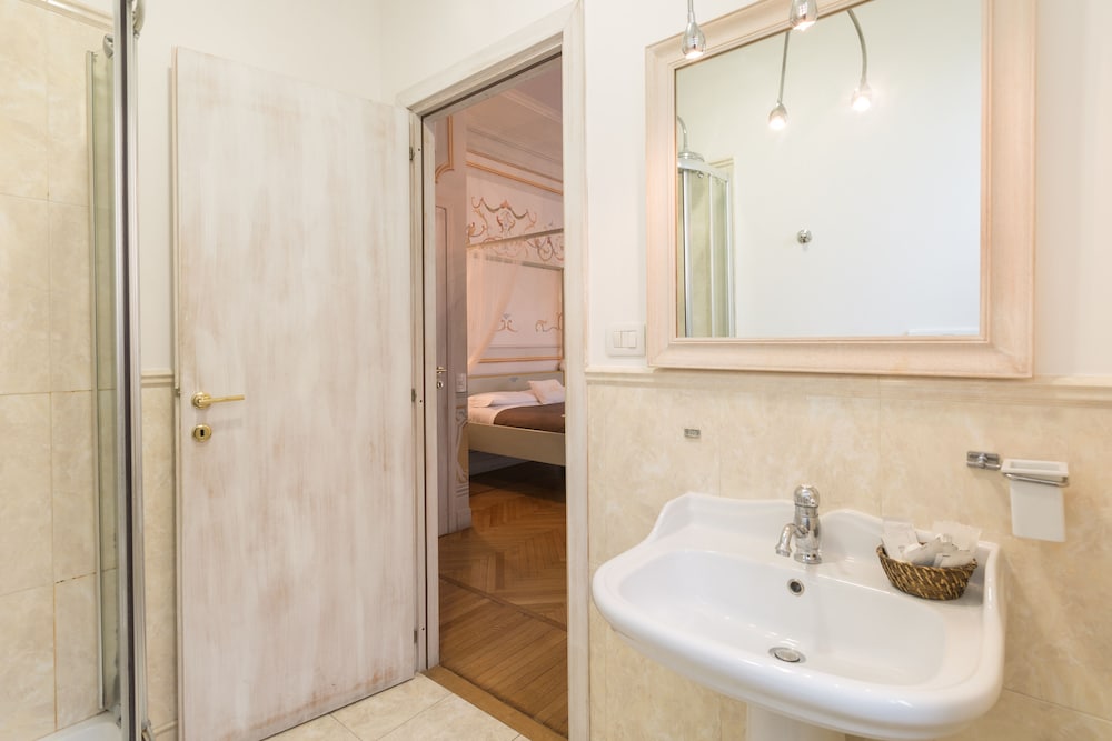 Suites Piazza Del Popolo 5/69