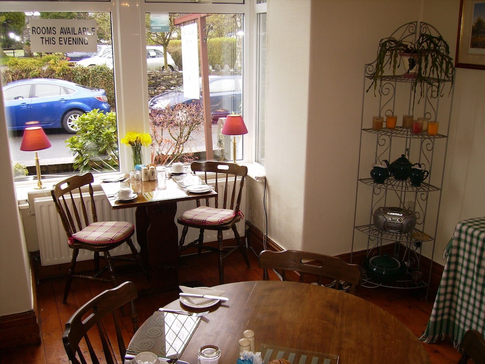 Westbury House 24/41