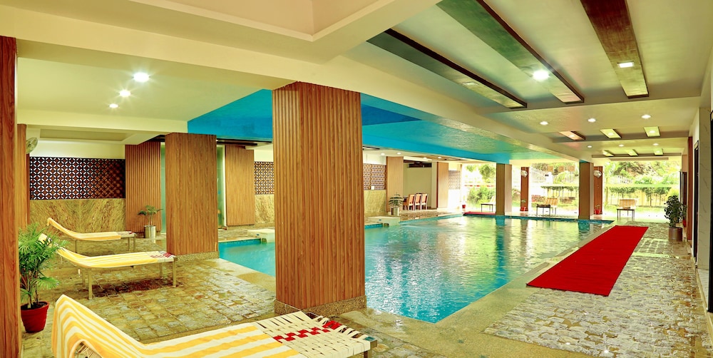 The Grand Shiva Resort 24/50