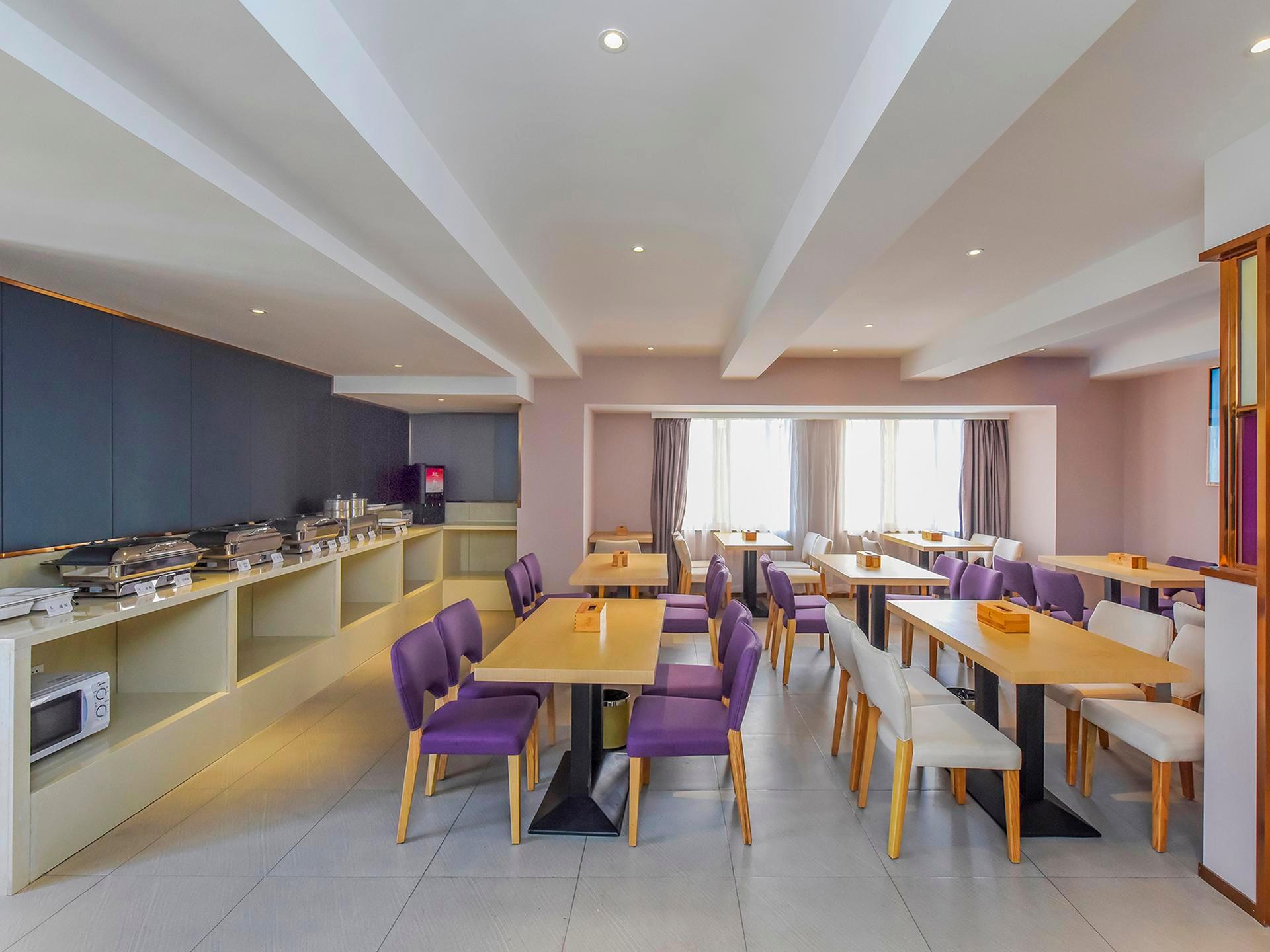 Lavande Hotel (Chongqing Nanping Pedestrian Street, Gongmao Metro Station) 48/53