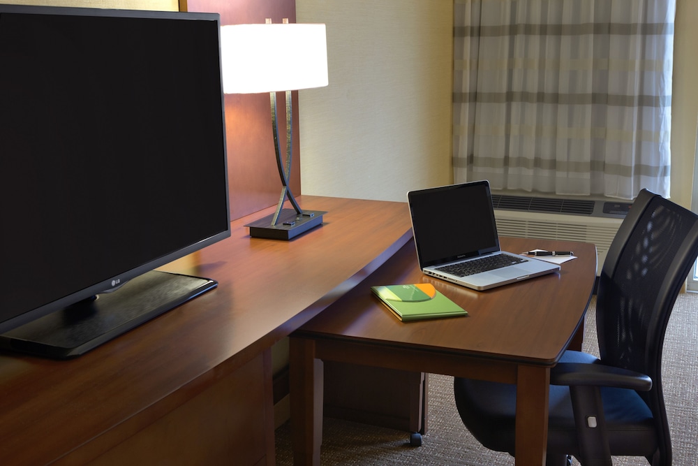 Courtyard By Marriott Little Rock North 35/39