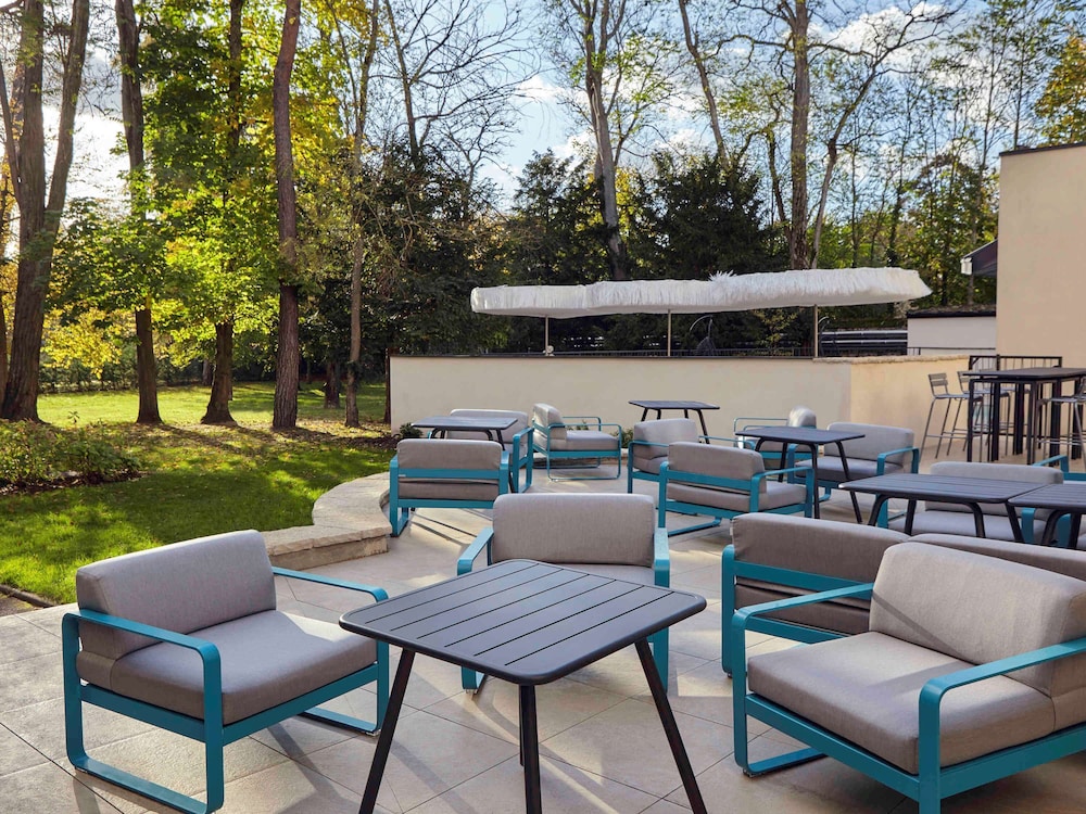 Mercure Chateau De Fontainebleau 59/76