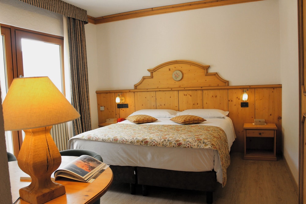 La Vallee Blanche Hotel 34/69