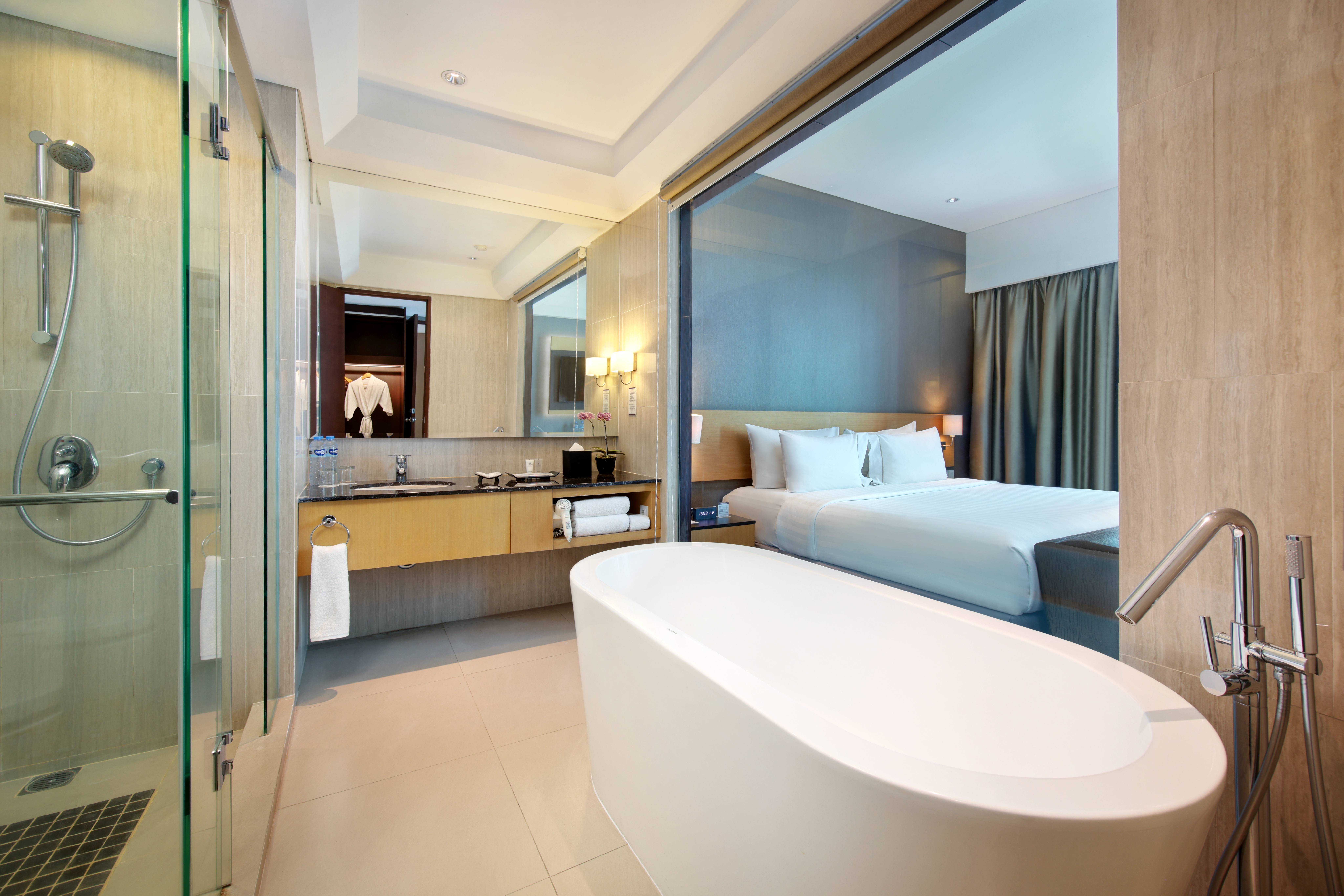 غرفة بريميير كلوب، Js Luwansa Hotel And Convention Center 2/2