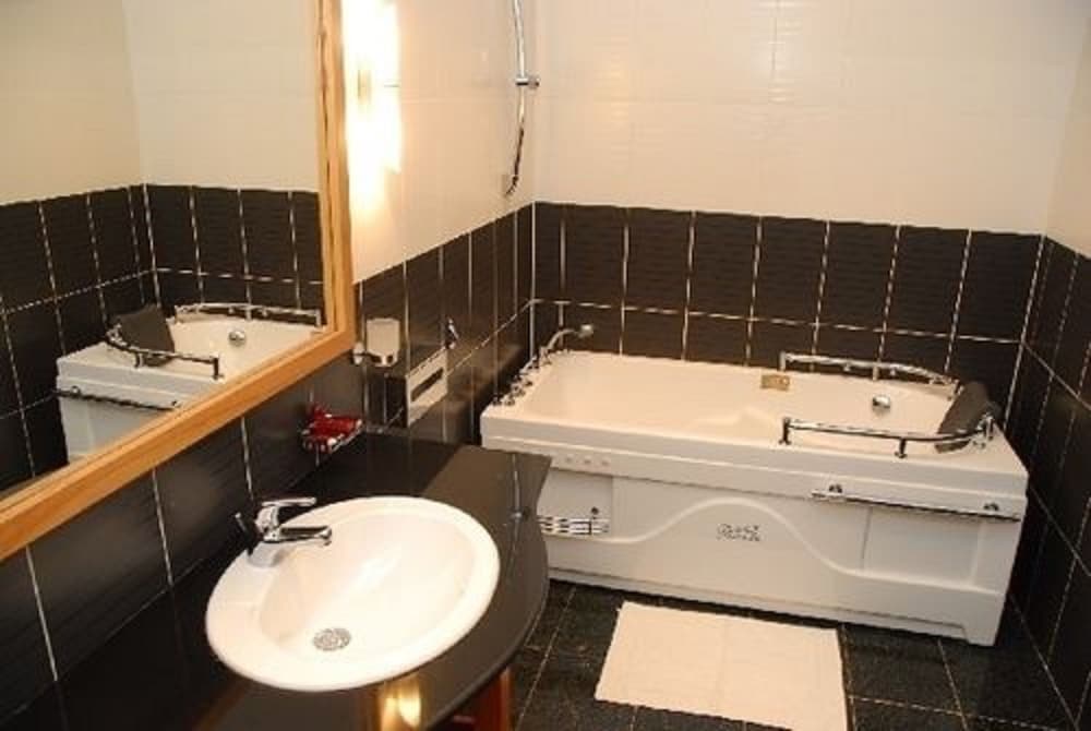 Sabri Hotel 42/44