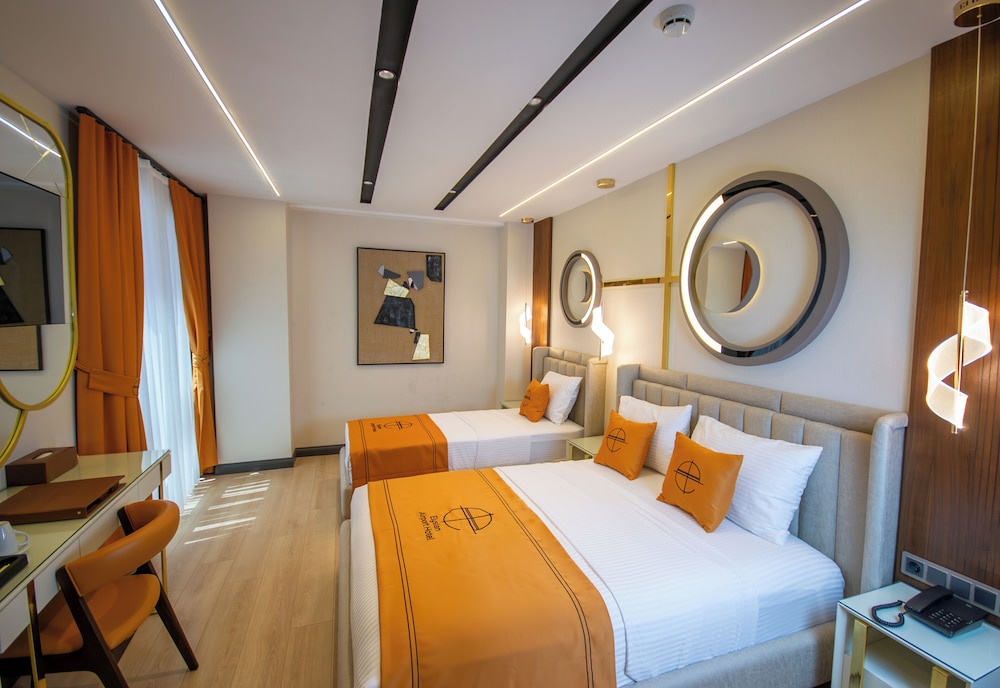 Elysian Airport Hotel & Restaurant 7/50