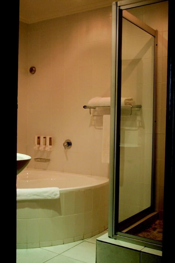 A La Martha S Air Port Guest House 38/38