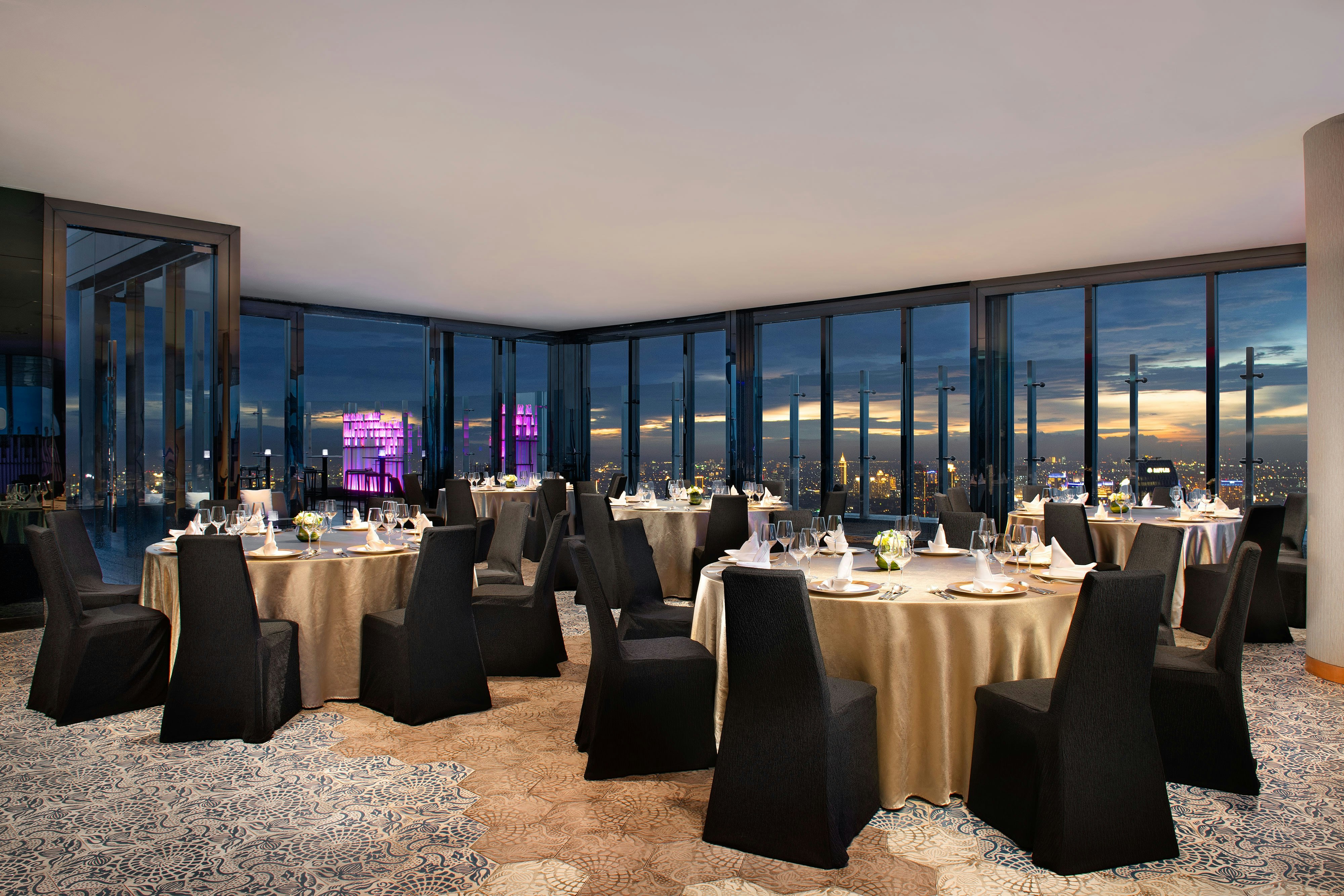 THE WESTIN JAKARTA 75/77