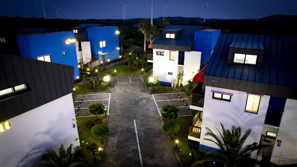 Jeju Blue & Sea 56/69