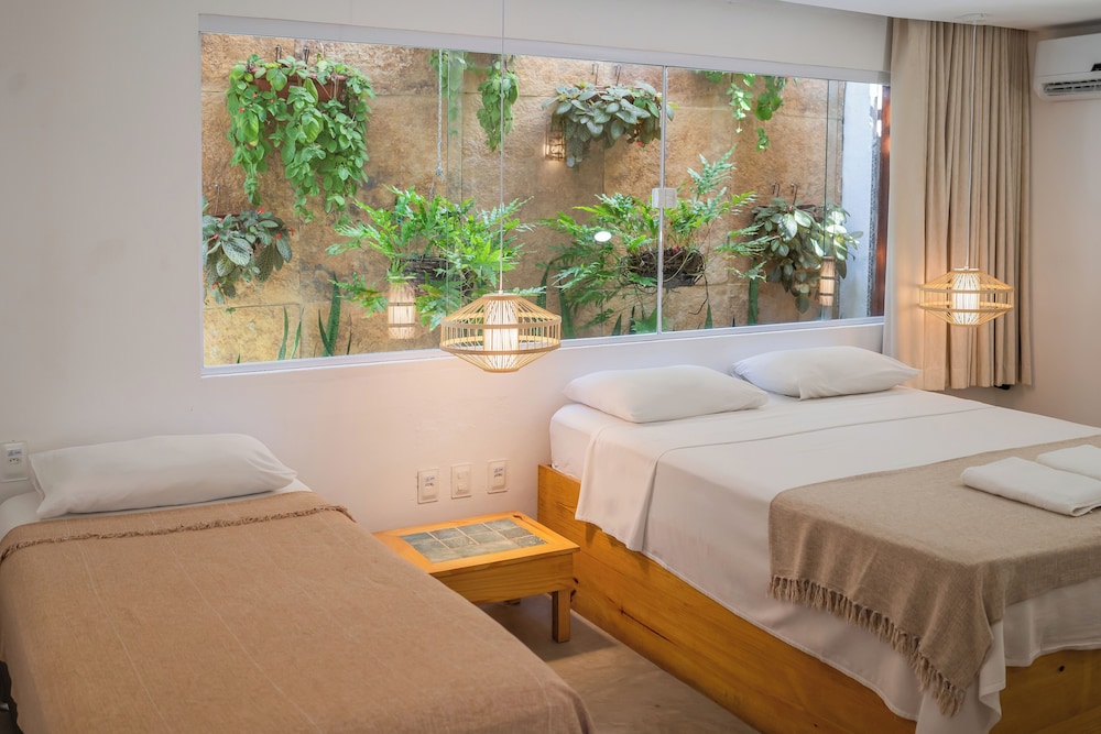 Garden, Comfort, 1 Queen and 1 Single Bed