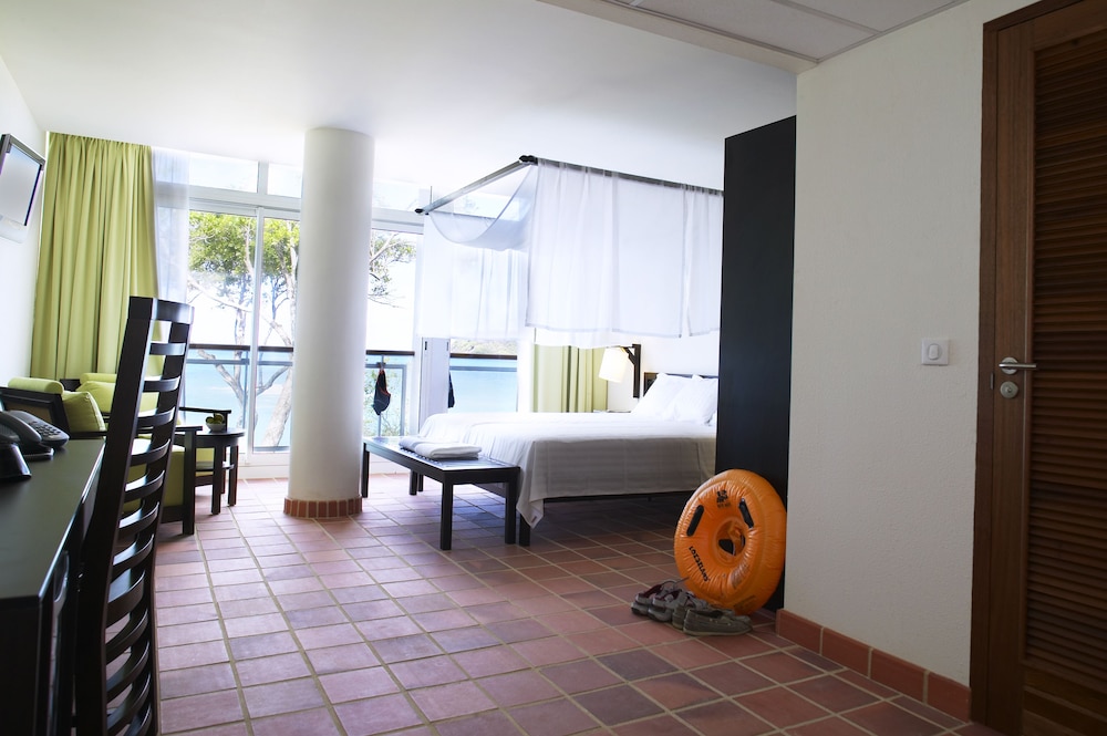 Langley Resort Fort Royal 25/70