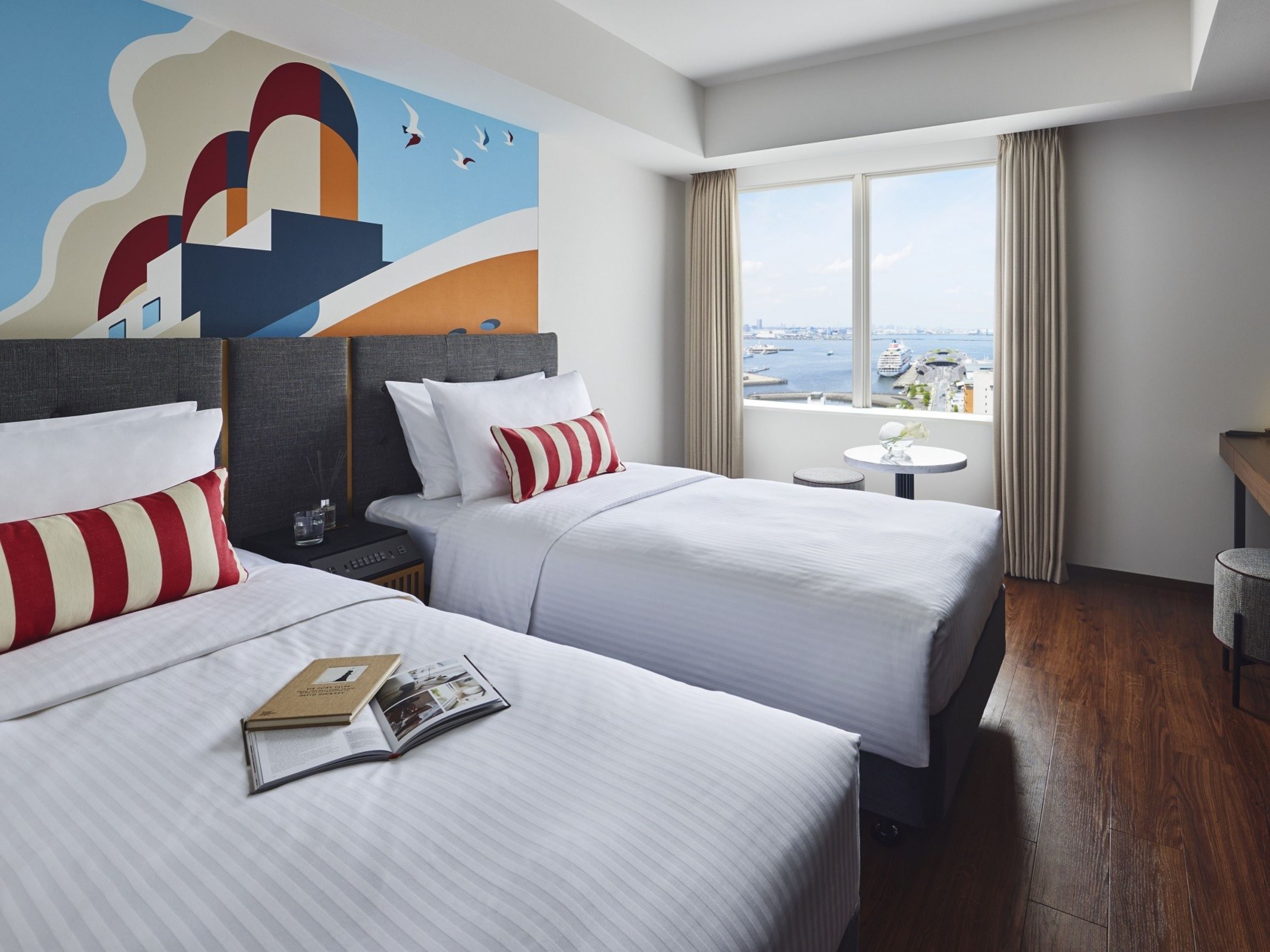 Executive, Twin Beds