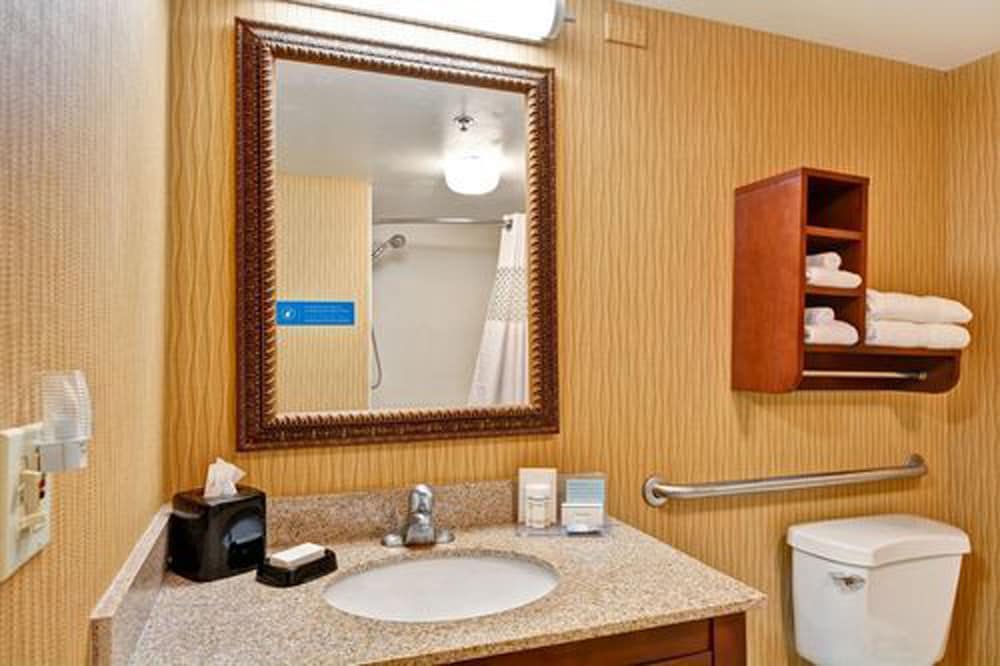 Hampton Inn Jacksonville Downtown I 95 18/41