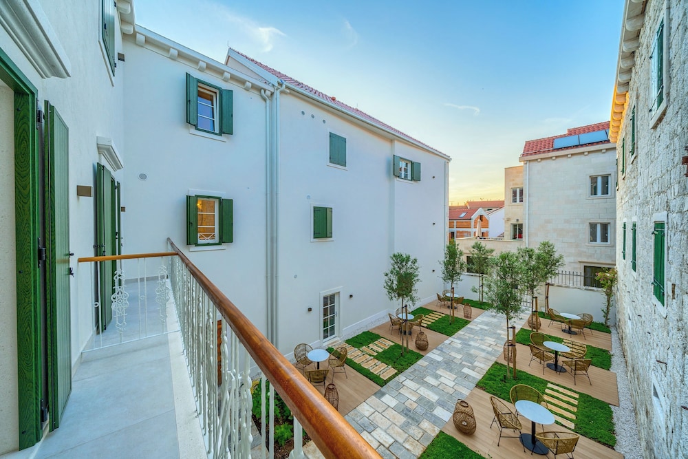 Hotel Brattia - Adults Only 2/50
