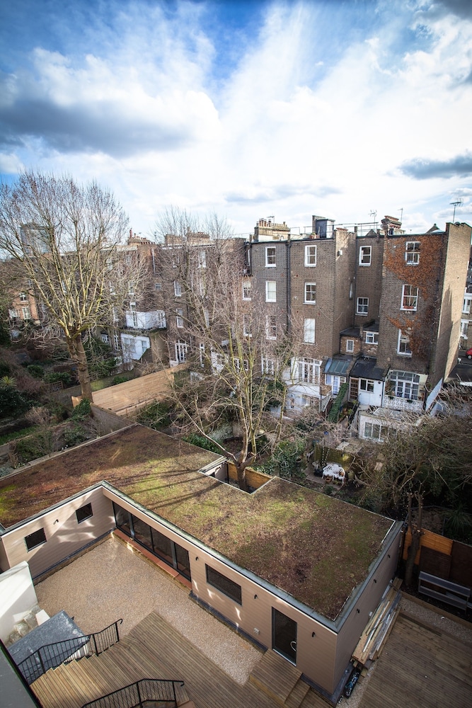 The W14 Kensington 23/30