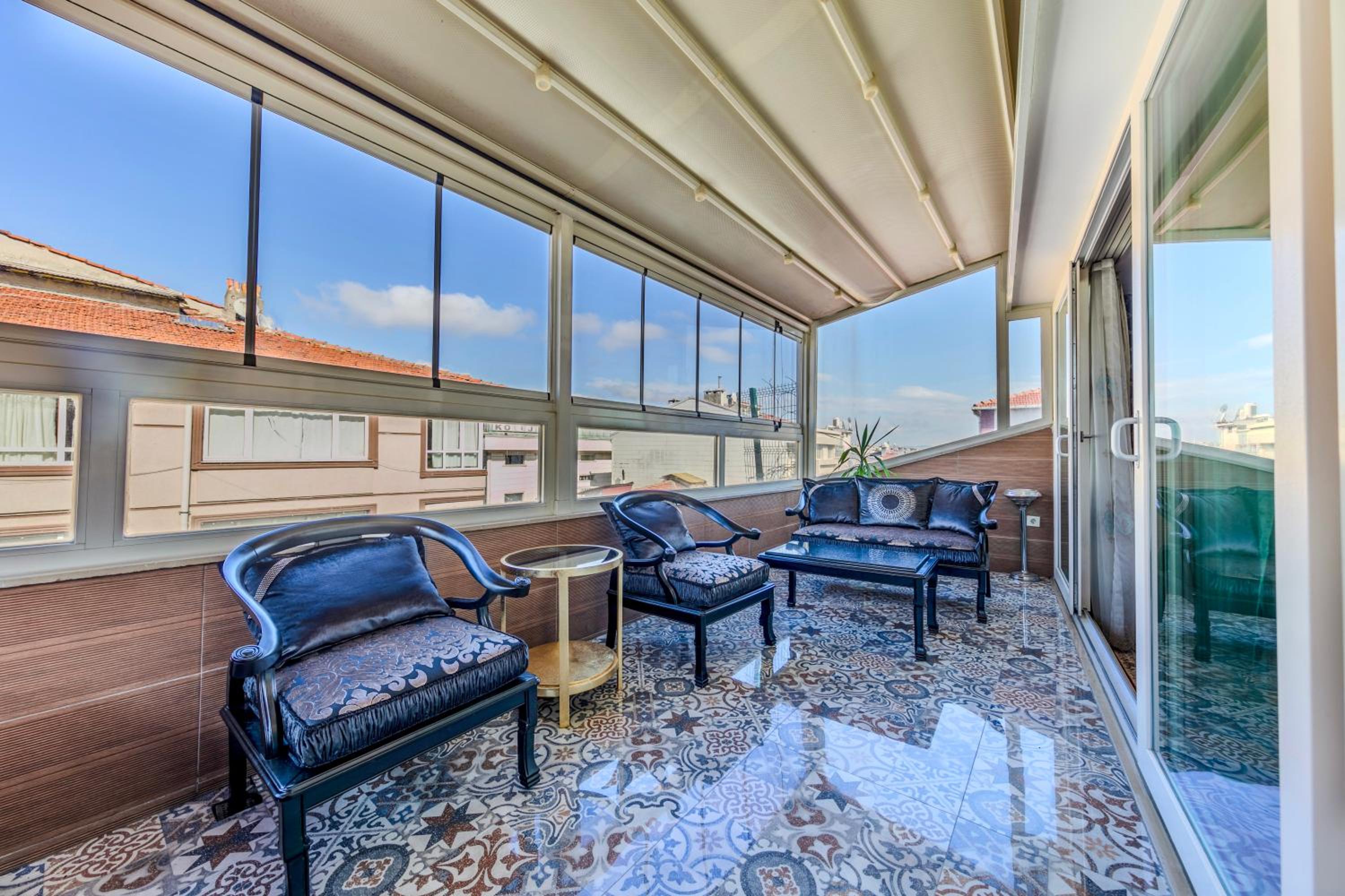 LEMIS SUITE 26/50