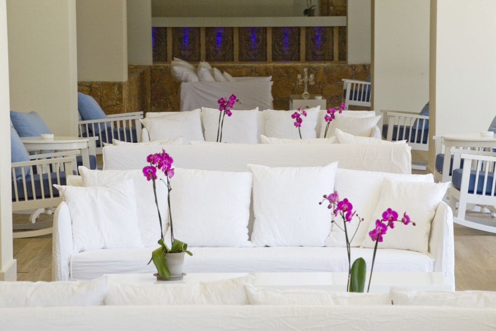 Sandy Beach Hotel & Spa 42/66