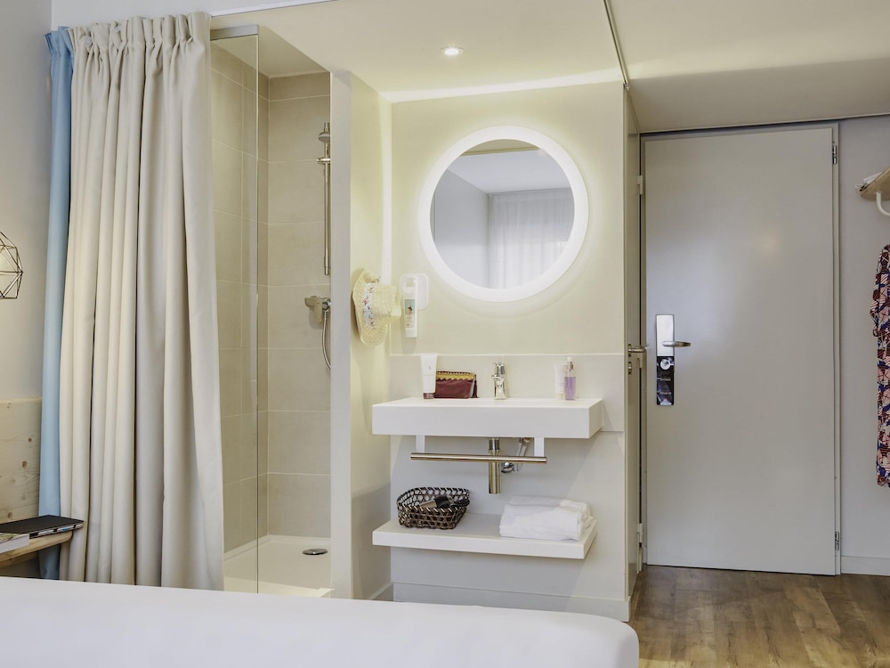 Ibis Hyeres Plage Thalassa 68/68
