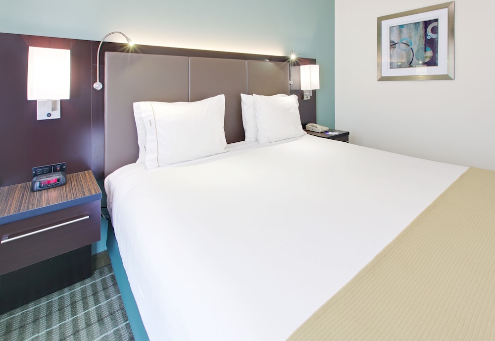 Holiday Inn Express Monticello 18/63