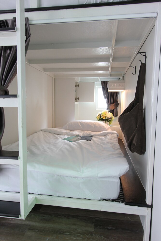 Diff Hostel 14/72