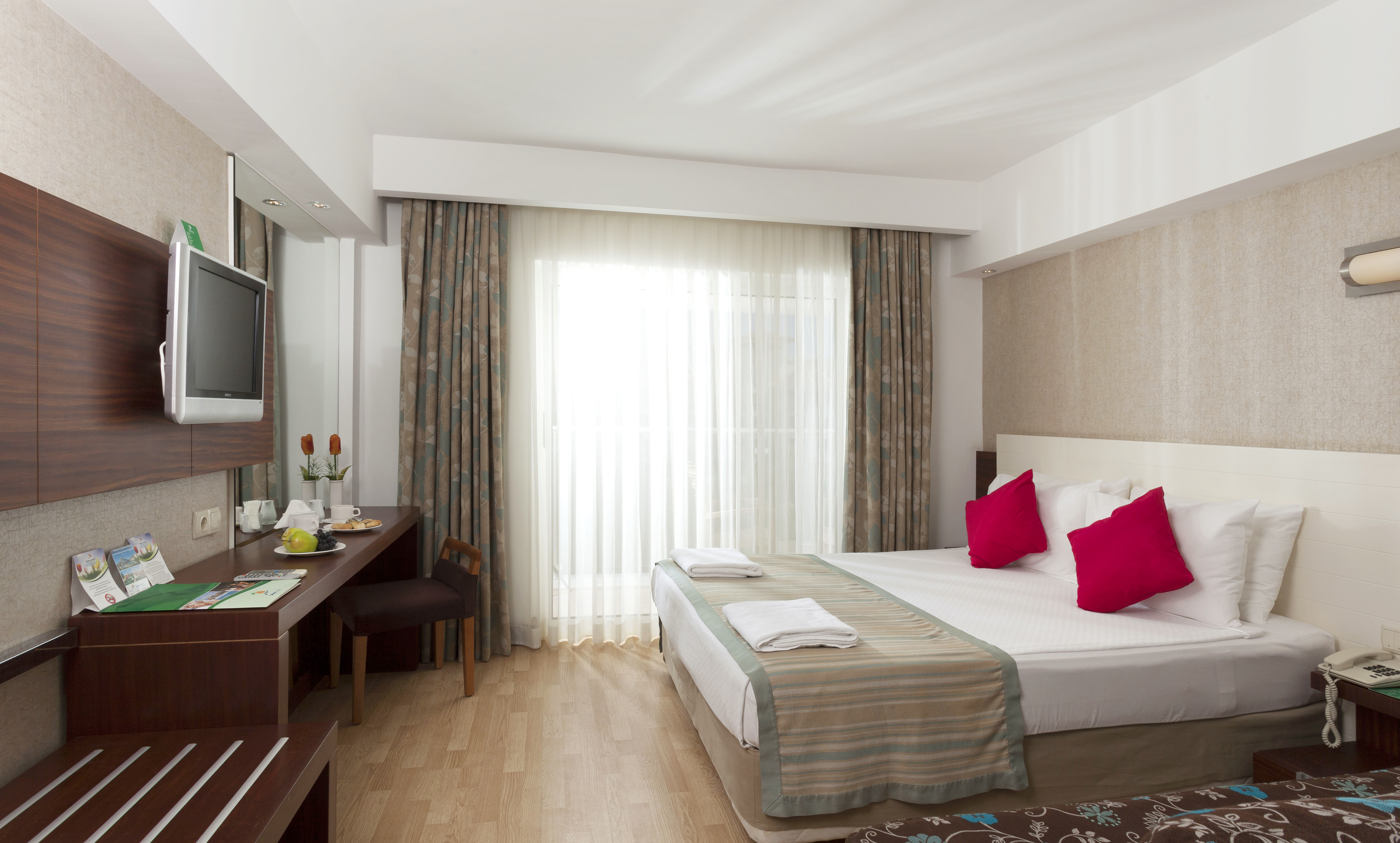 Room at Seher Resort Spa, EVRENSEKI